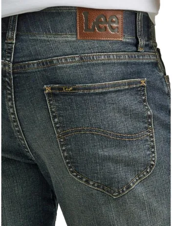 Extreme Motion Regular Straight Jean