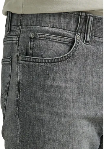 Extreme Motion Regular Straight Jean