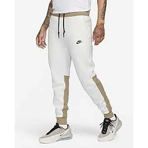 Sportswear Tech Fleece Pants (Summit White or Polar)