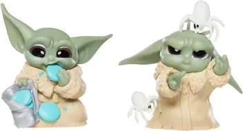 STAR WARS The Bounty Collection The Child Collectible Toys 2.2-Inch The Mandalorian “Baby Yoda” Froggy Snack, Force Moment Figure