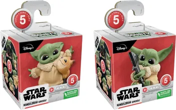 STAR WARS The Bounty Collection The Child Collectible Toys 2.2-Inch The Mandalorian “Baby Yoda” Froggy Snack, Force Moment Figure