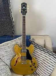 ES-335 Traditional Pro Semi-Hollow Electric Guitar Metallic Gold