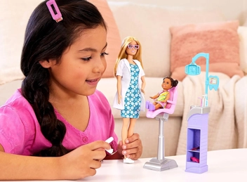 Barbie Dentist Doll and Playset w/ Prime