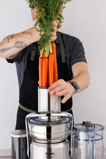 Commercial Juice Fountain XL Pro (Brushed Stainless Steel) with Cold Spin Technology