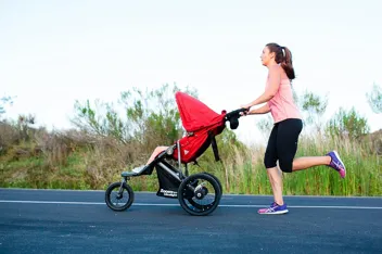 Joovy Zoom 360 Ultralight Jogging Single Stroller (Red)