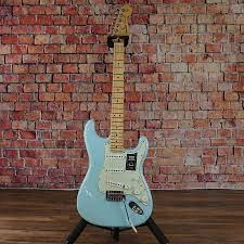 Player Tex-Mex Stratocaster Limited-Edition Electric Guitar Sonic Blue