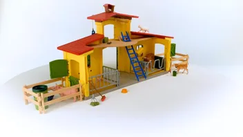 92-Piece Farm World: Large Farm w/ Animals & Accessories (Yellow