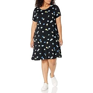 Short-Sleeve Scoop Neck Swing Dress (Available in Plus Size)