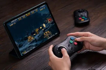 8Bitdo NEOGEO Wireless Controller for Windows