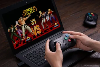 8Bitdo NEOGEO Wireless Controller for Windows