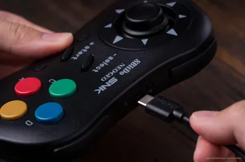 8Bitdo NEOGEO Wireless Controller for Windows