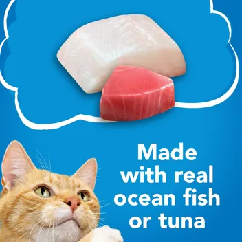 Friskies 5.5oz Gravy Wet Cat Food, Poultry Shreds