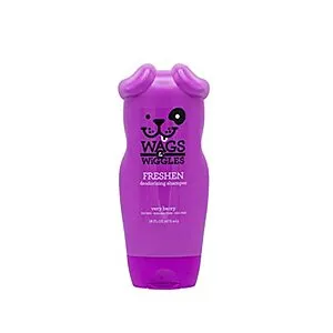 Wags & Wiggles Freshen Deodorizing Dog Shampoo in Very Berry Scent, 16 Ounces