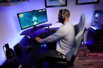 RESPAWN Ergonomic Gaming Chair /