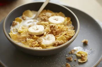 Honey Bunches of Oats with Strawberries Breakfast Cereal