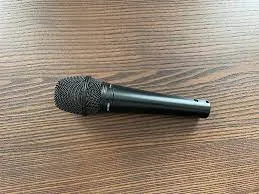 DRV200 Dynamic Lead Vocal Microphone