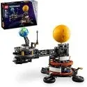 Technic Planet Earth and Moon in Orbit Building Set (526-Piece)