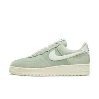 Enamel Green Air Force 1 '07 LV8, sizes 8-13