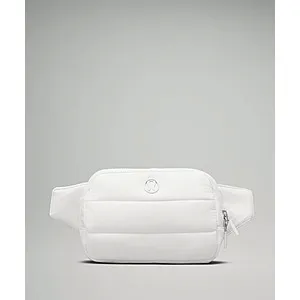 2L lululemon Wunder Puff Everywhere Belt Bag (White)