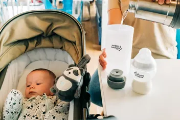 Tommee Tippee Portable Travel Baby Bottle and Food Warmer