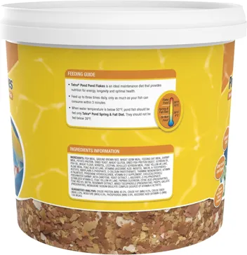 Tetra Pond Flakes Complete Nutrition for Smaller Pond Fish